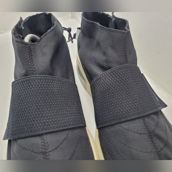 NIKE AIR FEAR OF GOD MOCCASIN BLACK SHOES MEN'S SIZE 11 AT8086-002 - Picture 7 of 15